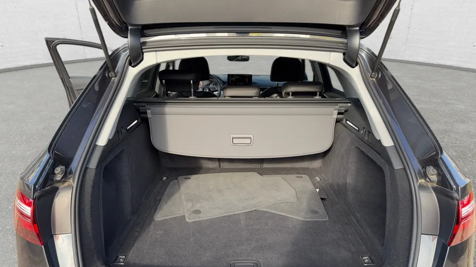 AUDI A4 A4 40 TFSI mHEV S tronic