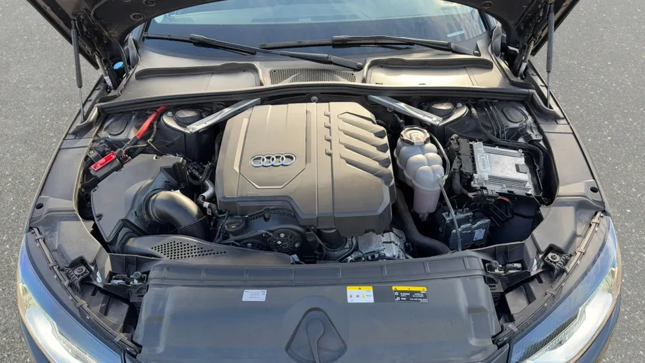 AUDI A4 A4 40 TFSI mHEV S tronic