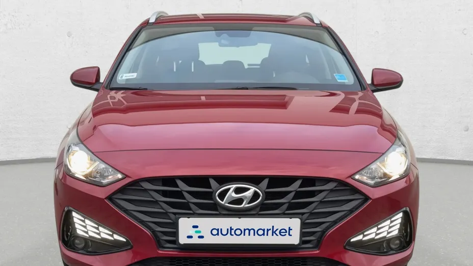 HYUNDAI i30 i30 1.5 DPI Classic +