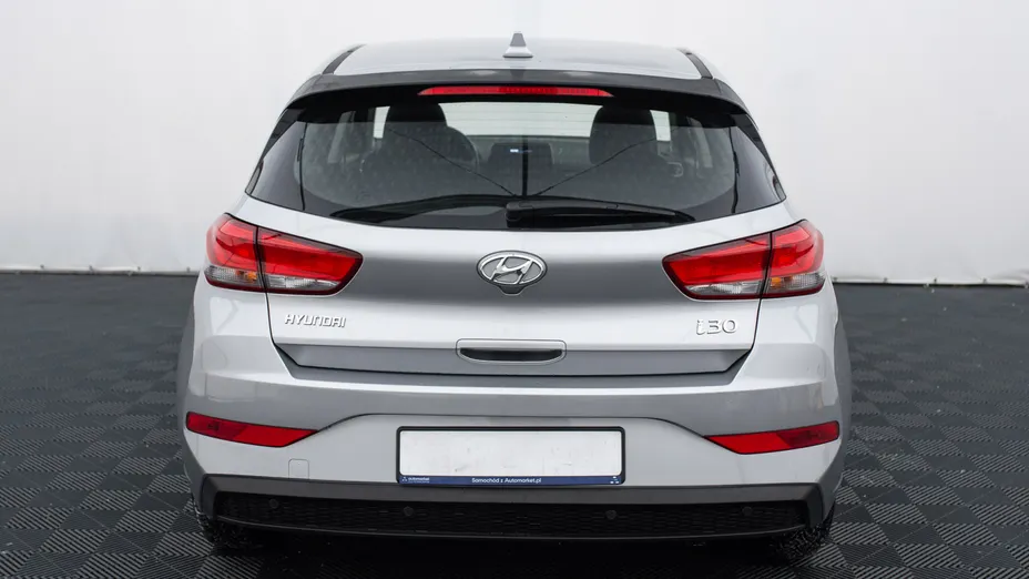 HYUNDAI i30 i30 1.5 DPI Classic +