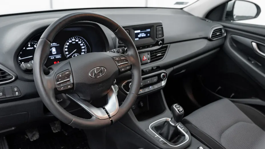 HYUNDAI i30 i30 1.5 DPI Classic +