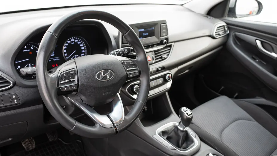 HYUNDAI i30 i30 1.5 DPI Classic +