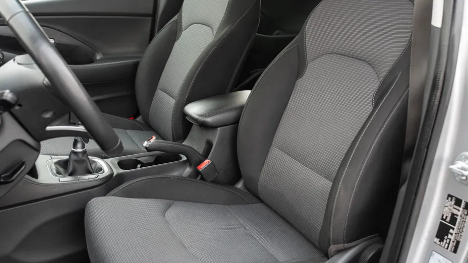 HYUNDAI i30 i30 1.5 DPI Classic +