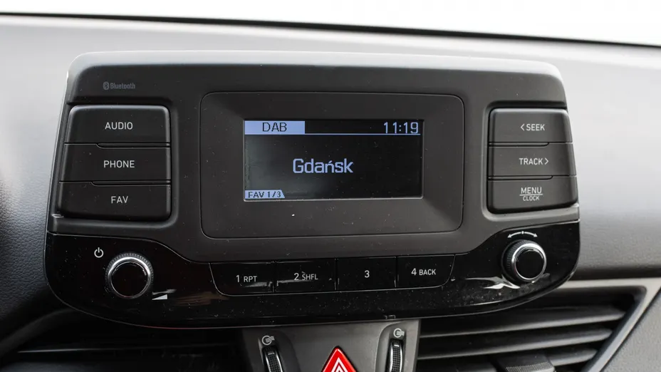 HYUNDAI i30 i30 1.5 DPI Classic +