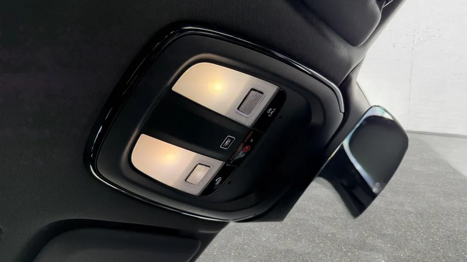 VOLVO XC60 XC60 B4 B Plus Dark aut