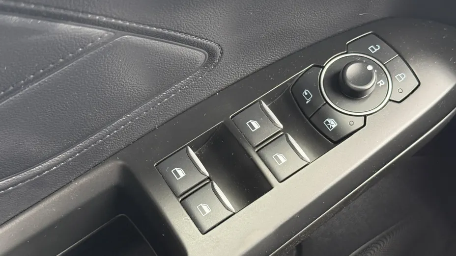 FORD Focus Focus 1.0 EcoBoost mHEV Titanium aut