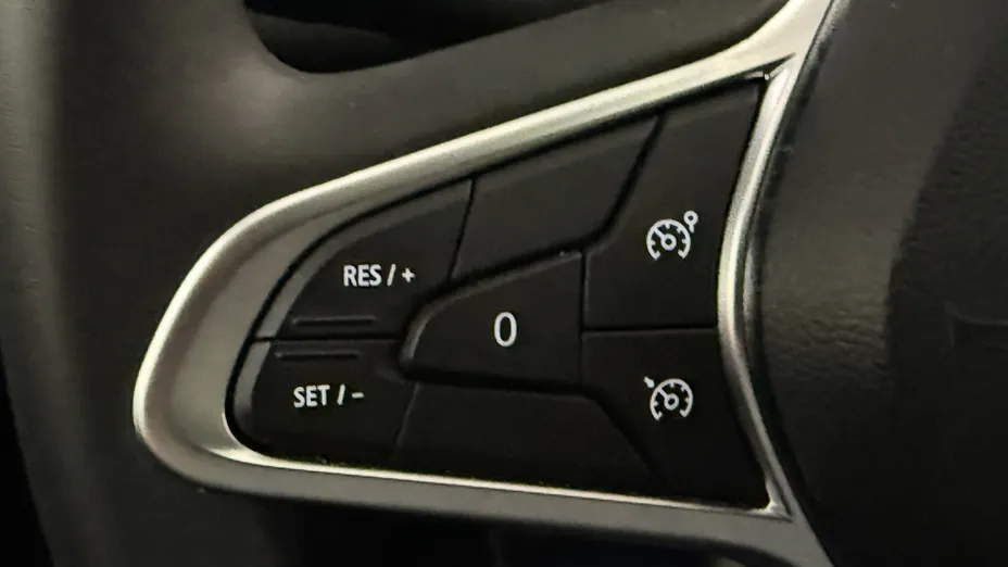 RENAULT Clio Clio 1.0 TCe Equilibre