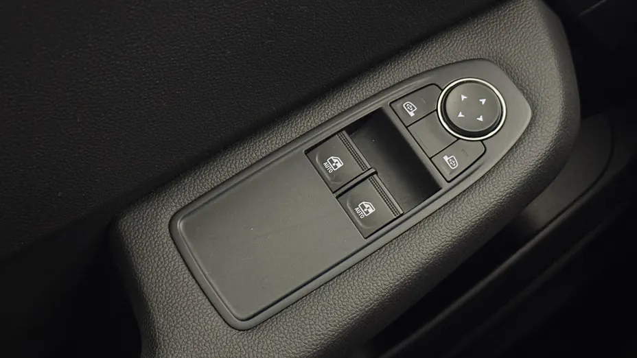 RENAULT Clio Clio 1.0 TCe Equilibre