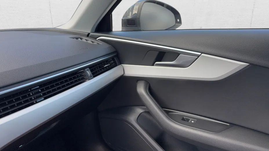 AUDI A4 A4 40 TFSI mHEV Advanced S tronic
