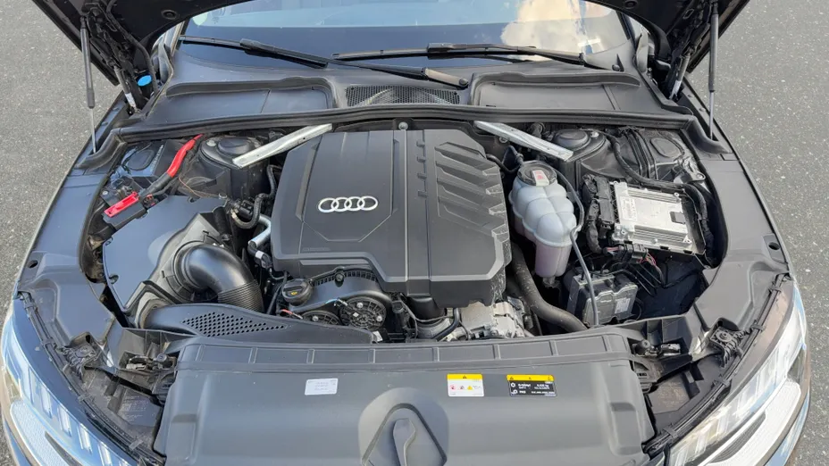 AUDI A4 A4 40 TFSI mHEV Advanced S tronic