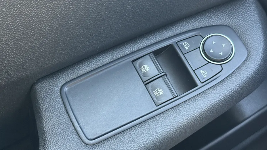 RENAULT Clio Clio 1.0 TCe Equilibre