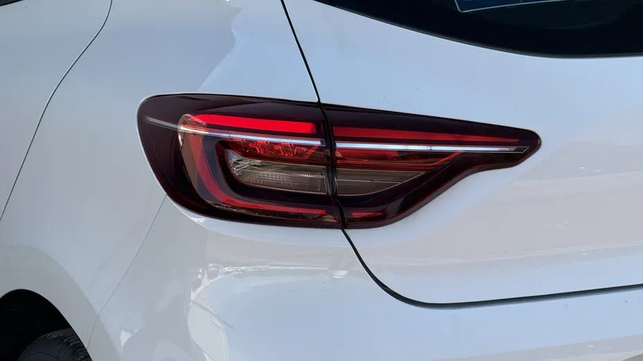 RENAULT Clio Clio 1.0 TCe Equilibre