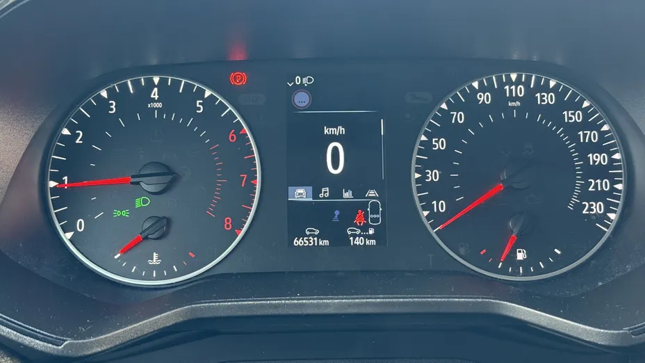 RENAULT Clio Clio 1.0 TCe Equilibre