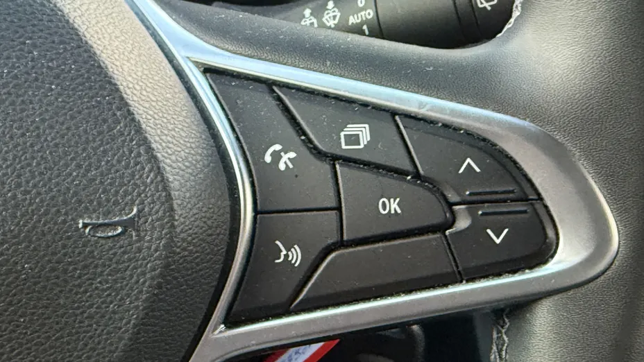 RENAULT Clio Clio 1.0 TCe Equilibre