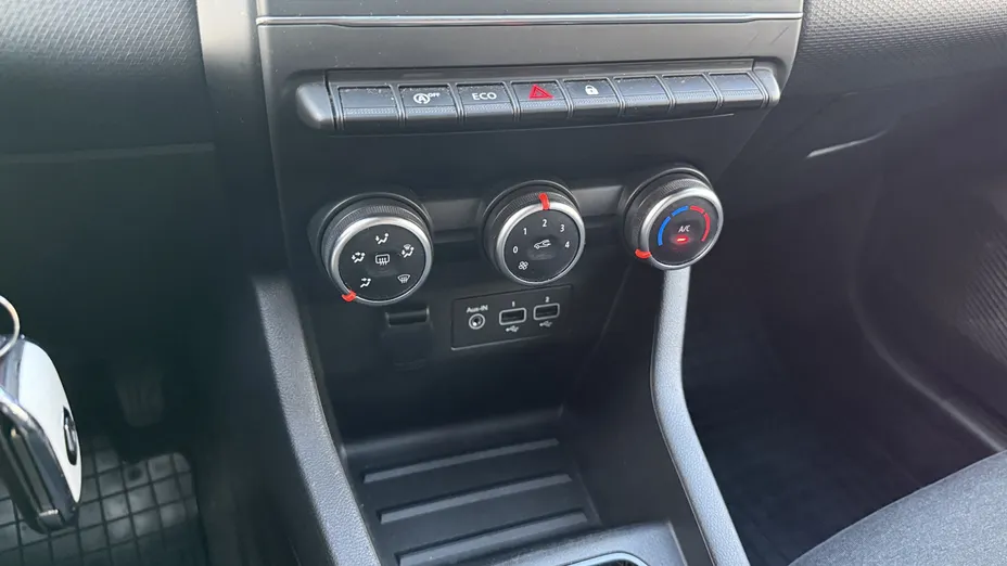 RENAULT Clio Clio 1.0 TCe Equilibre