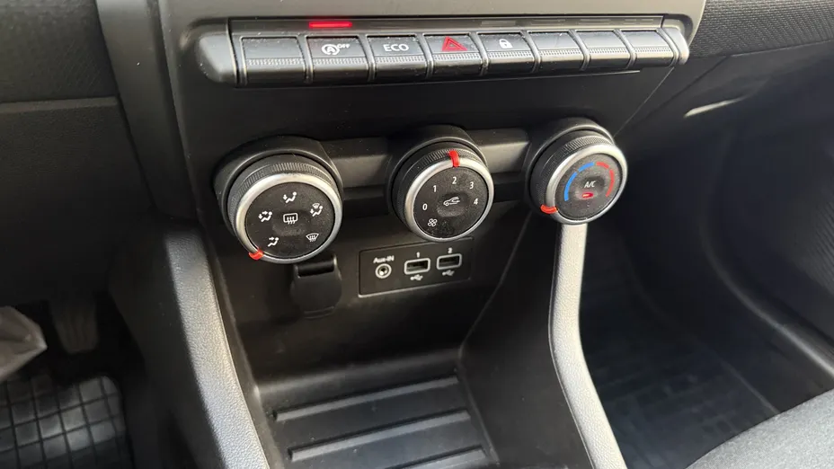 RENAULT Clio Clio 1.0 TCe Equilibre