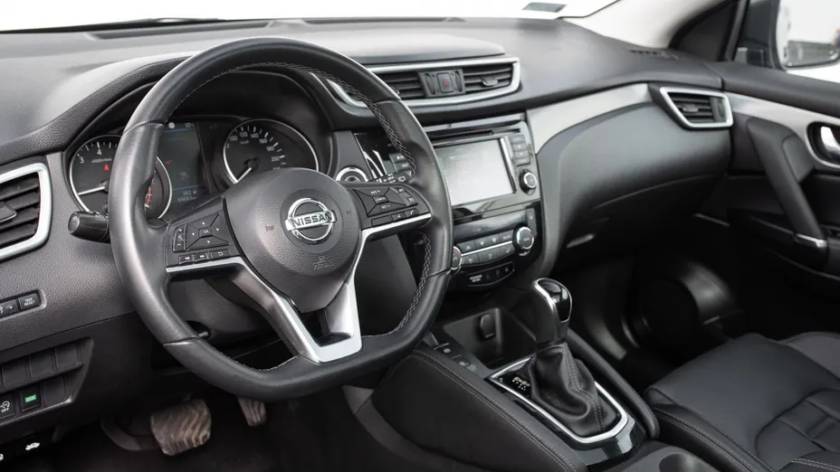 NISSAN Qashqai Qashqai 1.3 DIG-T Tekna DCT