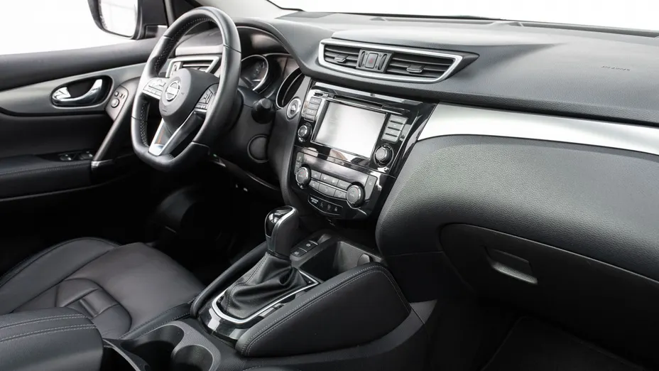 NISSAN Qashqai Qashqai 1.3 DIG-T Tekna DCT