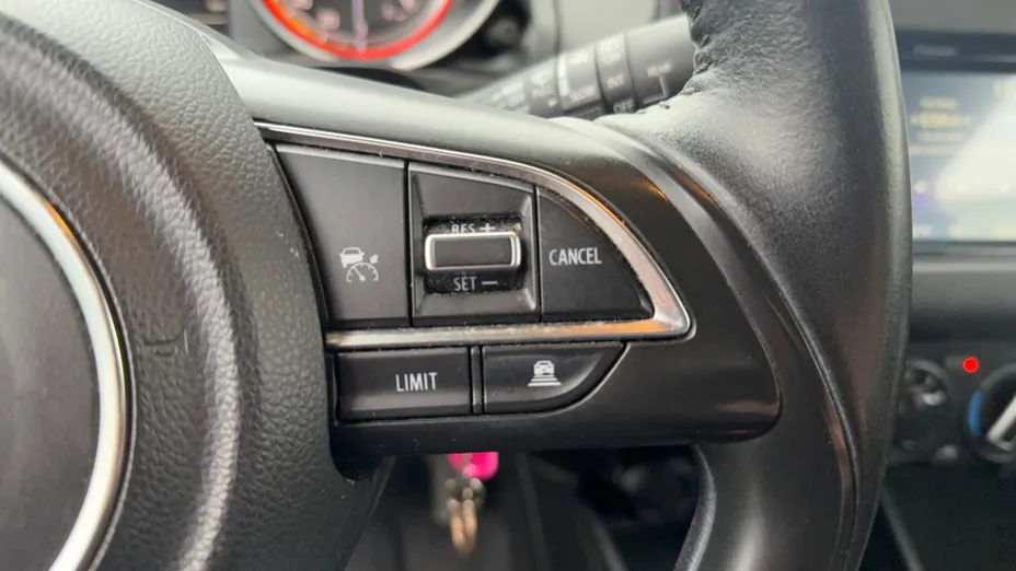 SUZUKI Swift Swift 1.2 Dualjet SHVS Premium CVT