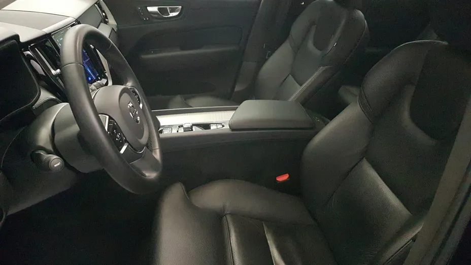 VOLVO XC60 XC60 B4 B Plus Bright aut