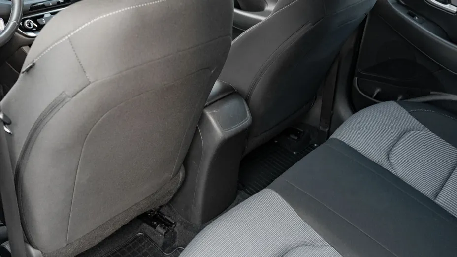 HYUNDAI i30 i30 1.5 DPI Classic +