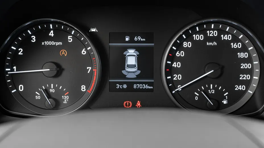 HYUNDAI i30 i30 1.5 DPI Classic +