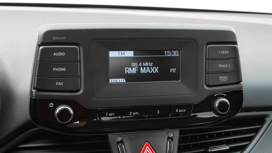 HYUNDAI i30 i30 1.5 DPI Classic +