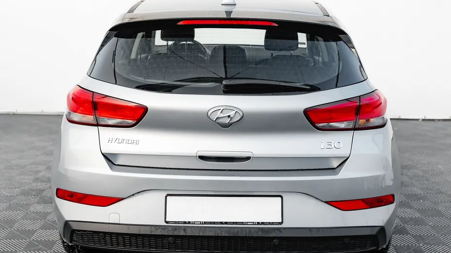 HYUNDAI i30 i30 1.5 DPI Classic +