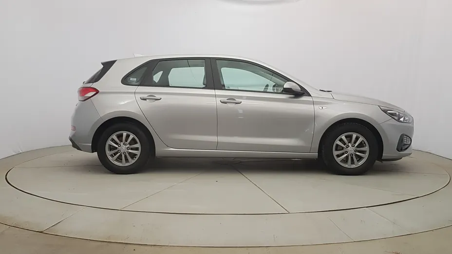 HYUNDAI i30 i30 1.5 DPI Classic +