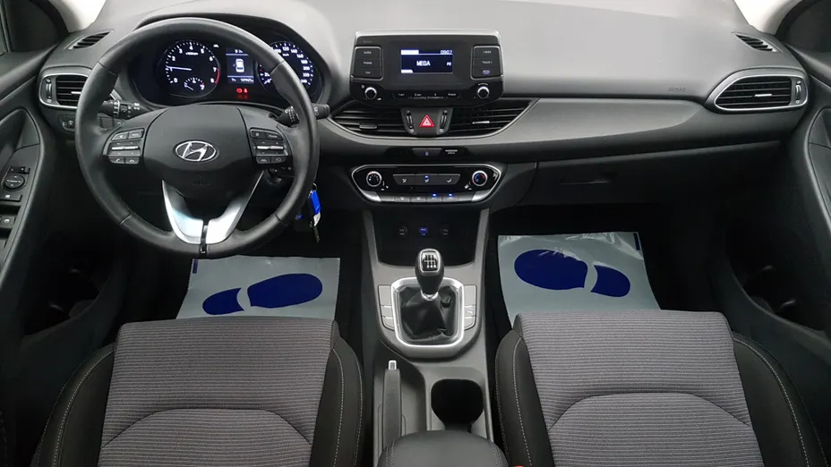HYUNDAI i30 i30 1.5 DPI Classic +