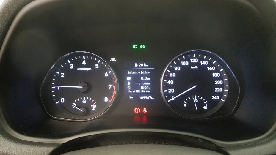 HYUNDAI i30 i30 1.5 DPI Classic +