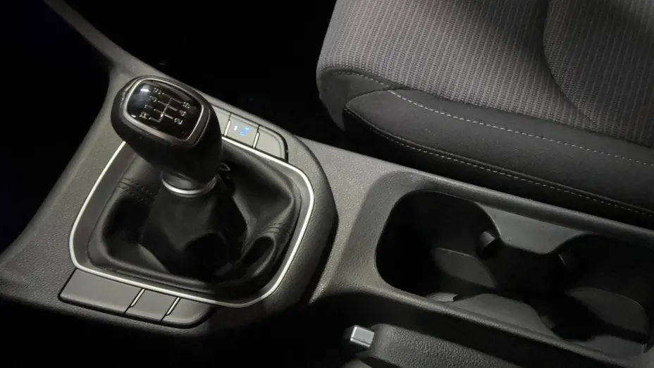 HYUNDAI i30 i30 1.5 DPI Classic +