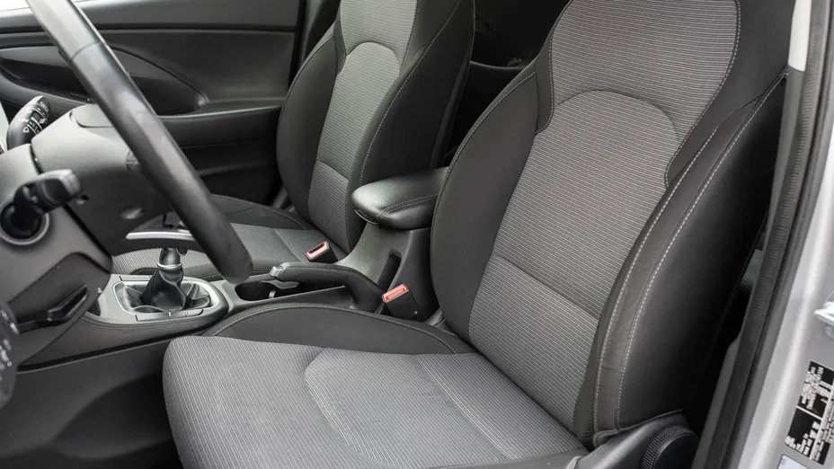 HYUNDAI i30 i30 1.5 DPI Classic +