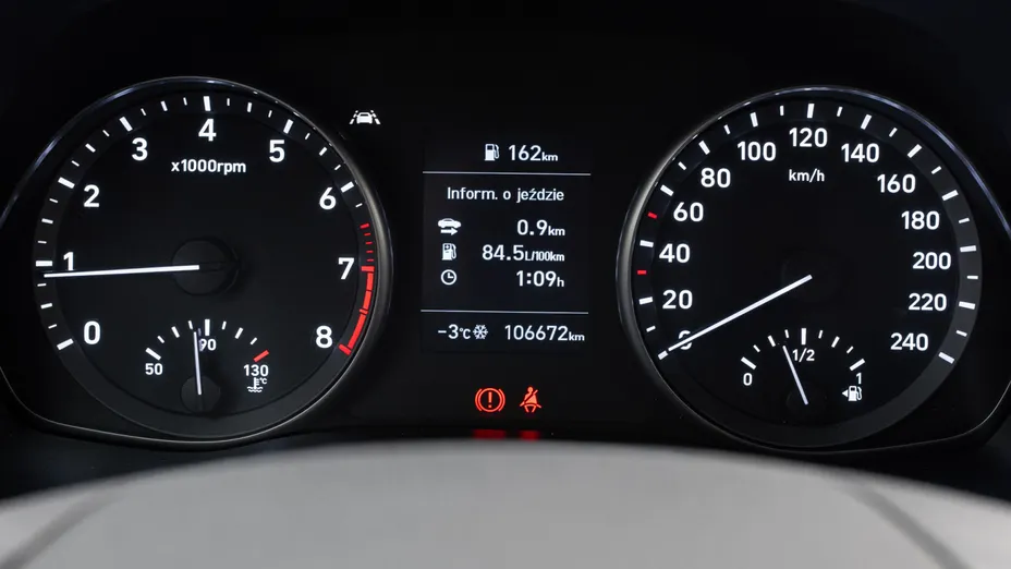 HYUNDAI i30 i30 1.5 DPI Classic +