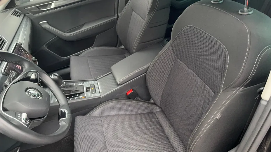 SKODA Superb Superb 2.0 TDI SCR Style DSG