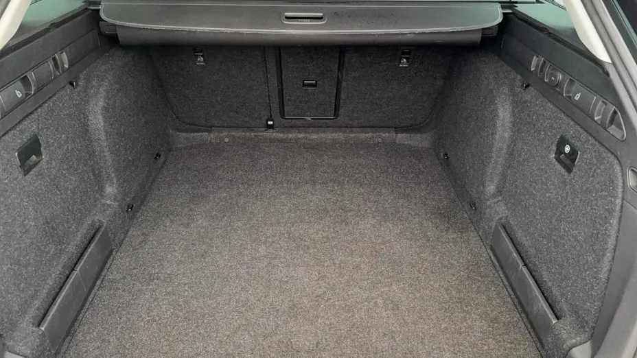 SKODA Superb Superb 2.0 TDI SCR Style DSG