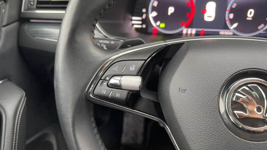 SKODA Superb Superb 2.0 TDI SCR Style DSG