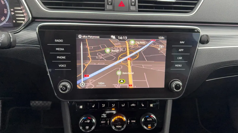 SKODA Superb Superb 2.0 TDI SCR Style DSG