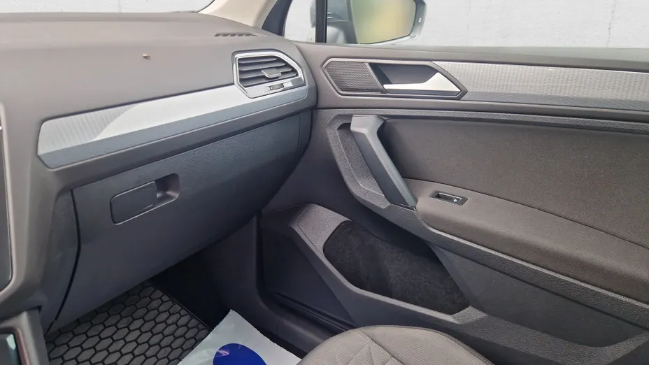VOLKSWAGEN Tiguan Tiguan 2.0 TDI SCR 4Mot. Life DSG