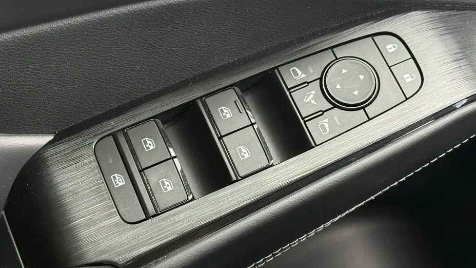 NISSAN Qashqai Qashqai 1.3 DIG-T mHEV N-Connecta Xtronic