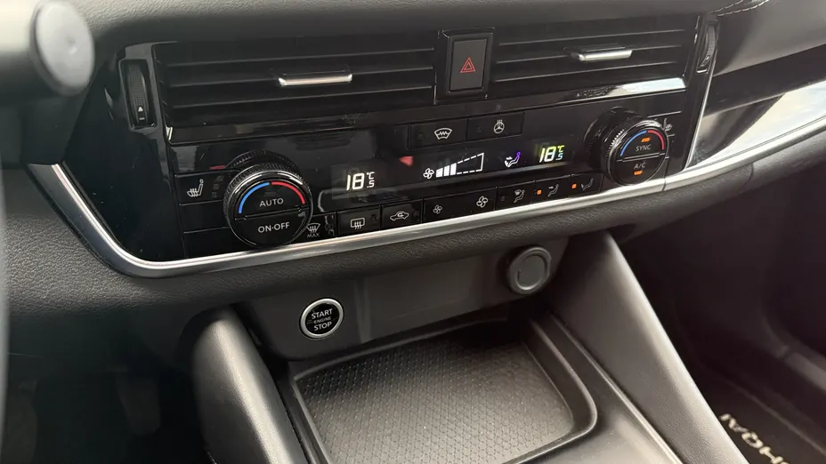 NISSAN Qashqai Qashqai 1.3 DIG-T mHEV N-Connecta Xtronic