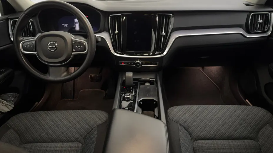 VOLVO V60 V60 B4 D Core aut