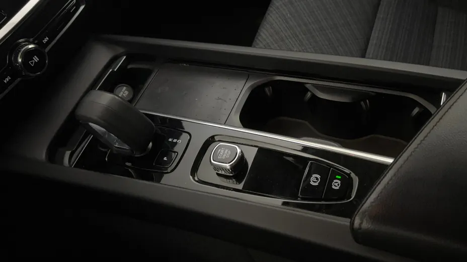 VOLVO V60 V60 B4 D Core aut