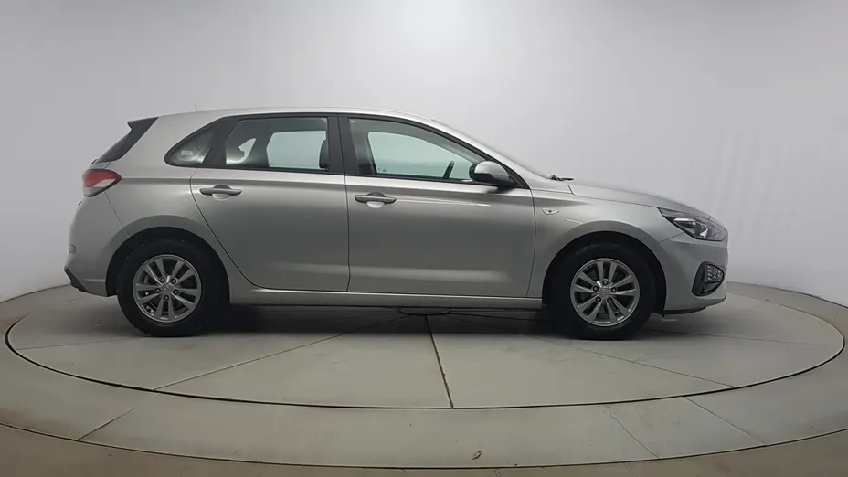 HYUNDAI i30 i30 1.5 DPI Classic +