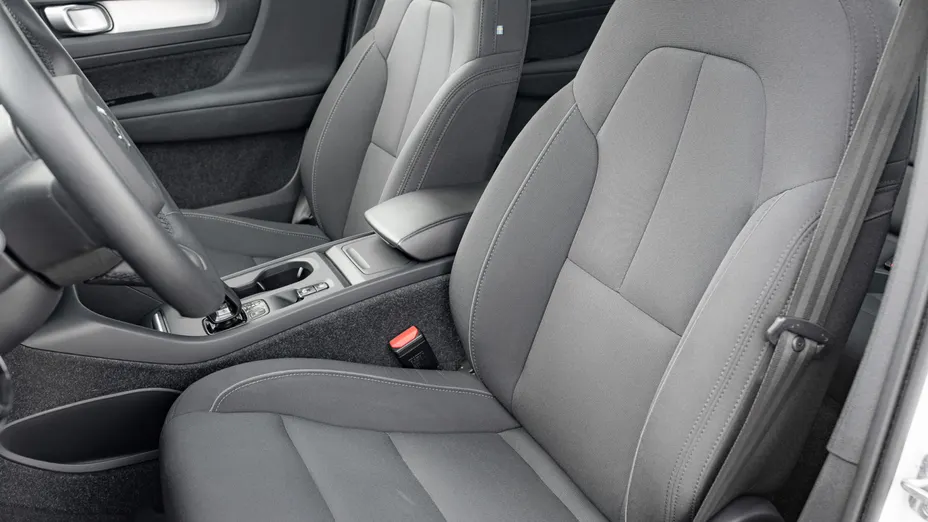 VOLVO XC40 XC40 T3 Momentum Pro aut