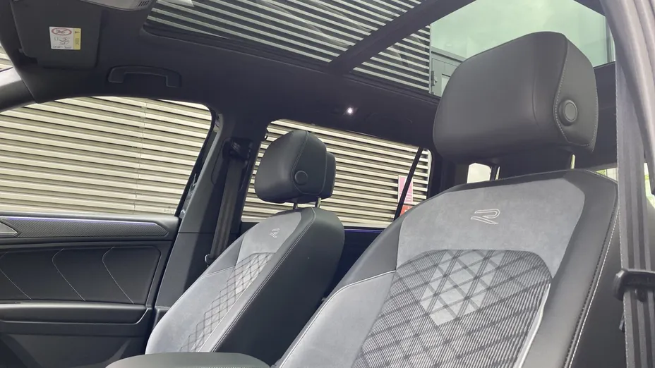 VOLKSWAGEN Tiguan Allspace -