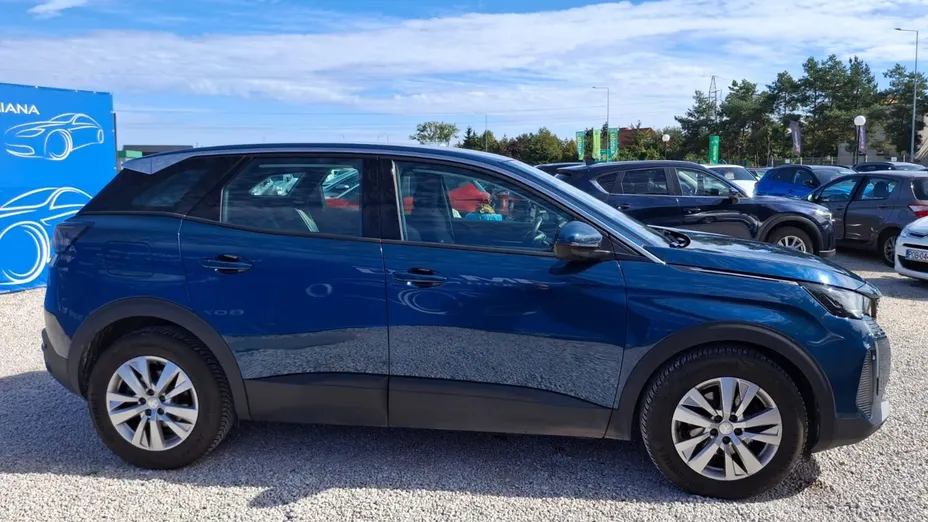 PEUGEOT 3008 -