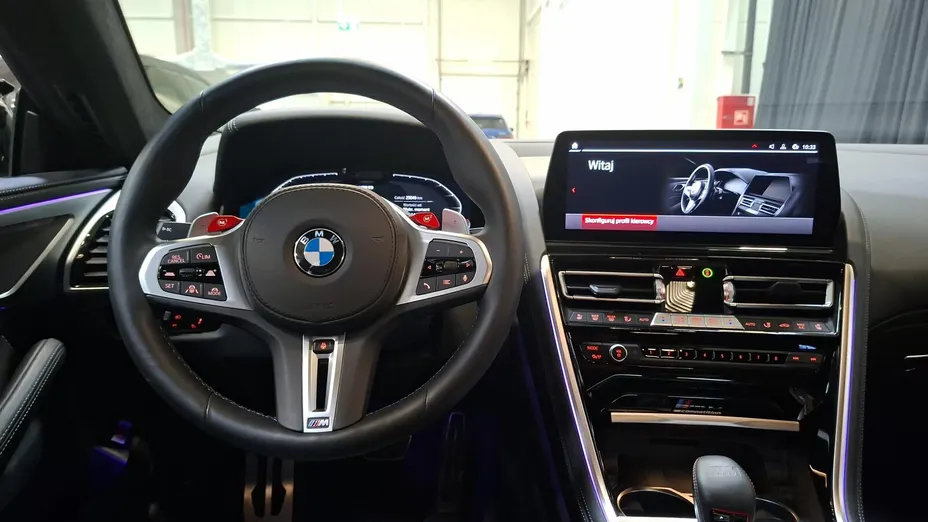 BMW Seria 8 M8 Competition