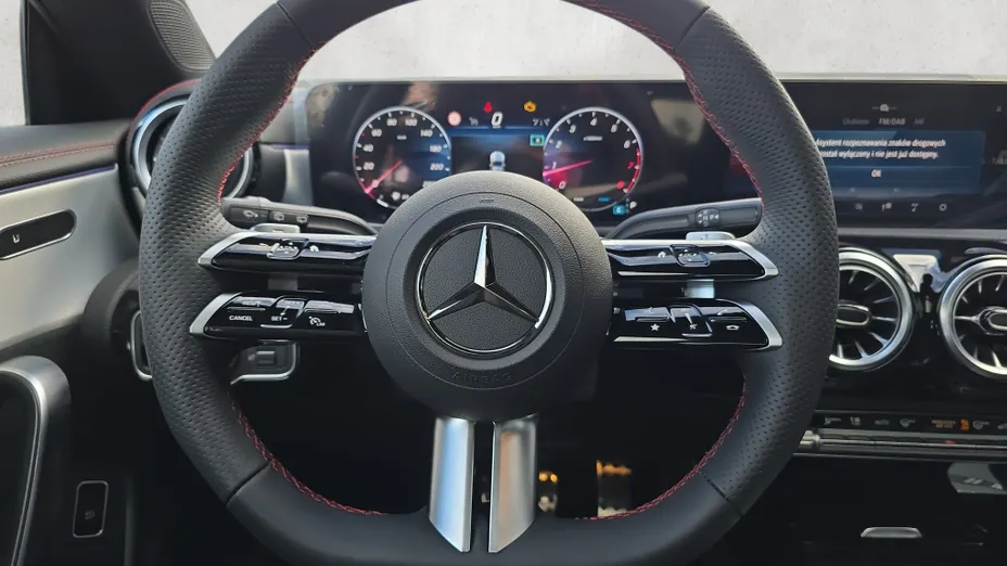 MERCEDES-BENZ CLA CLA 200 mHEV AMG Line 7G-DCT Nowy