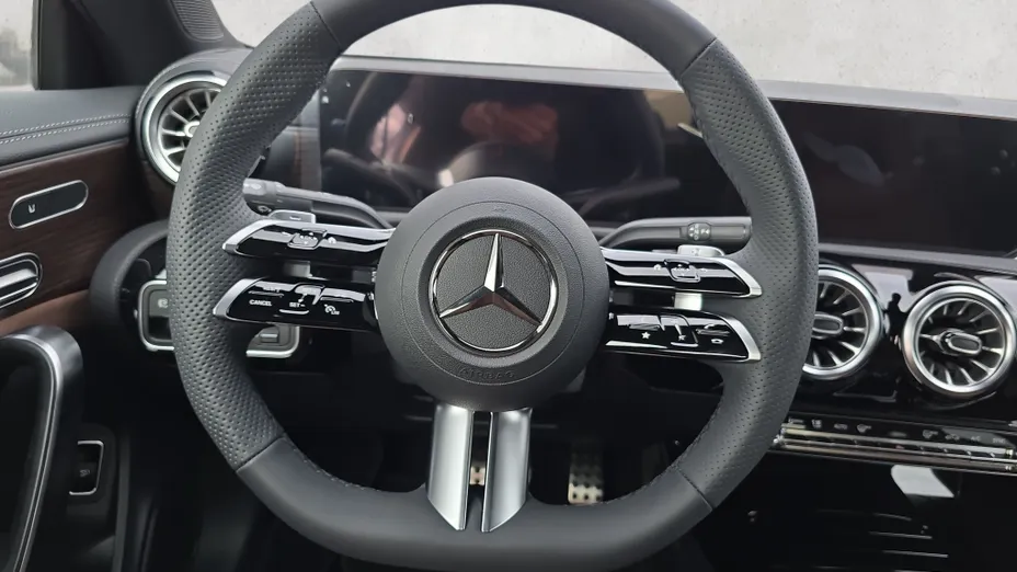 MERCEDES-BENZ CLA CLA 200 mHEV AMG Line 7G-DCT Nowy